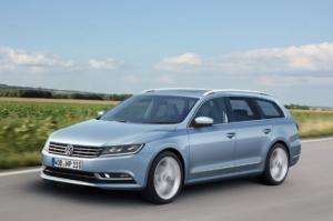 volkswagen-passat-2014-esterni-3