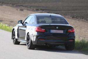 2016-BMW-2-Series-M2-spy-photo-04