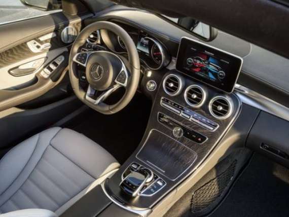 Mercedes presenta la nuova Classe C Station Wagon 2 slide (30)