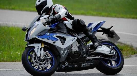 BMW ABS Pro: l'evoluzione della frenata sportiva 3 2014-07-18_151840
