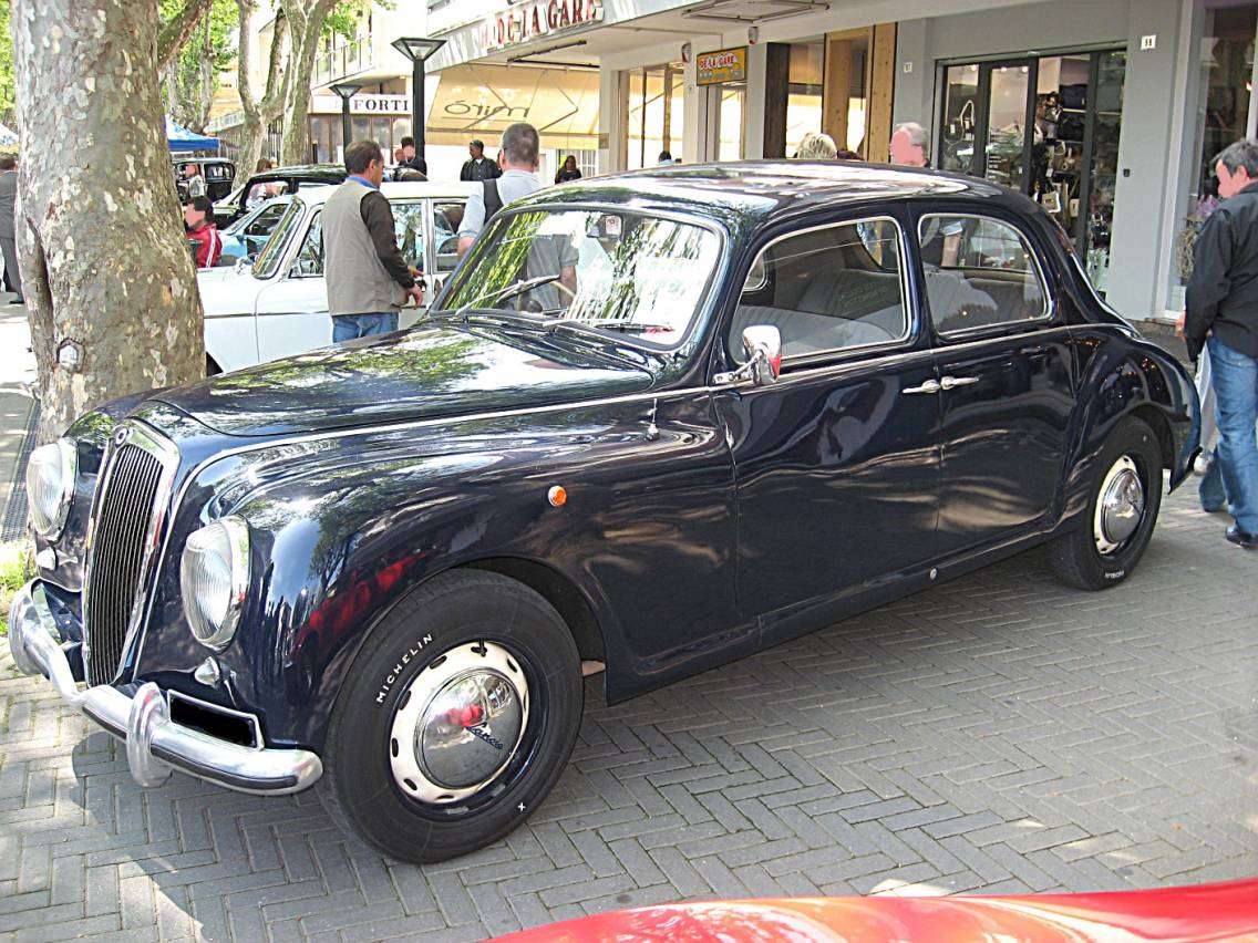 Auto storiche: Lancia Aurelia 1 Lancia_Aurelia-berlina_Front-view