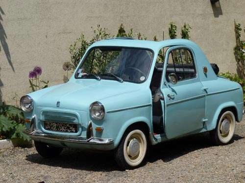 Autostoriche: ACMA Vespa 400 2 1960-vespa-400-photo