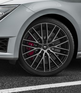 la-seat-leon-st-cupra-la-sportiva-perfetta-per-tutti-i-giorni-leon-st-cupra-12
