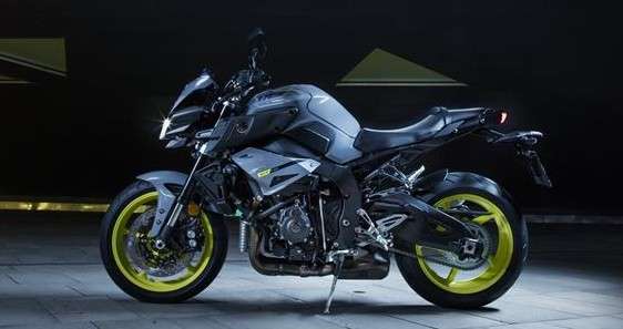 MT-10: la maxi naked che mancava a Yamaha 3 2015-11-23_115157