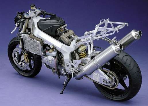 Test moto usate: la bellissima Honda VTR 12 2016-01-08_171951