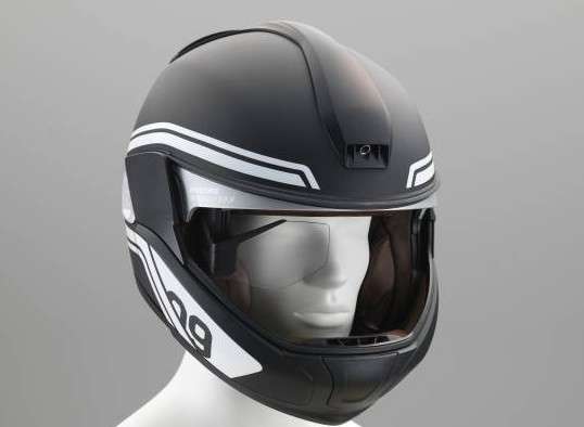 Fari laser e Casco ipertecnologico: il futuro di BMW 15 2016-01-09_140252