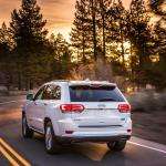 Jeep: Le versioni Trailhawk e Summit di Grand Cherokee 3 Jeep Grand Cherokee Summit 2017 1024x768 wallpaper 06
