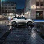 Toyota: La nuova C-HR, in arrivo per il mese di settembre 3 small 10 1