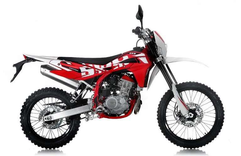 SWM RS125R e SM125R: lo storico marchio si rilancia con le "piccole" 6 swm RS 125 R