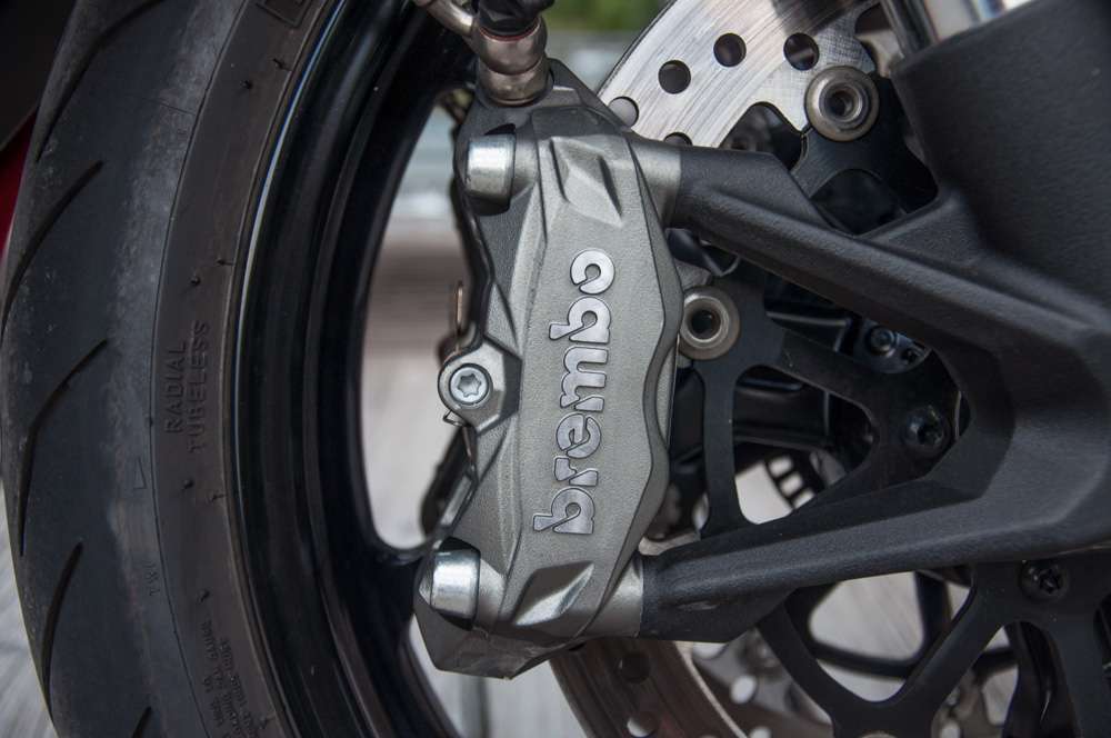 Test Ducati Supersport : versatilità e sportività direttamente da Borgo Panigale 22 DSC 0236