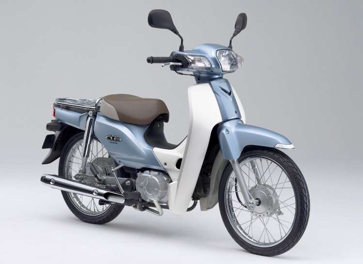 Honda celebra 100 milioni di Super Cub 5 2017 10 26 090004