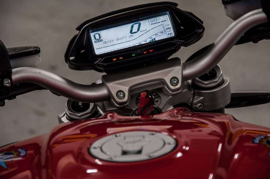 Test MV Agusta Brutale 800 : efficace e curatissima 23 2