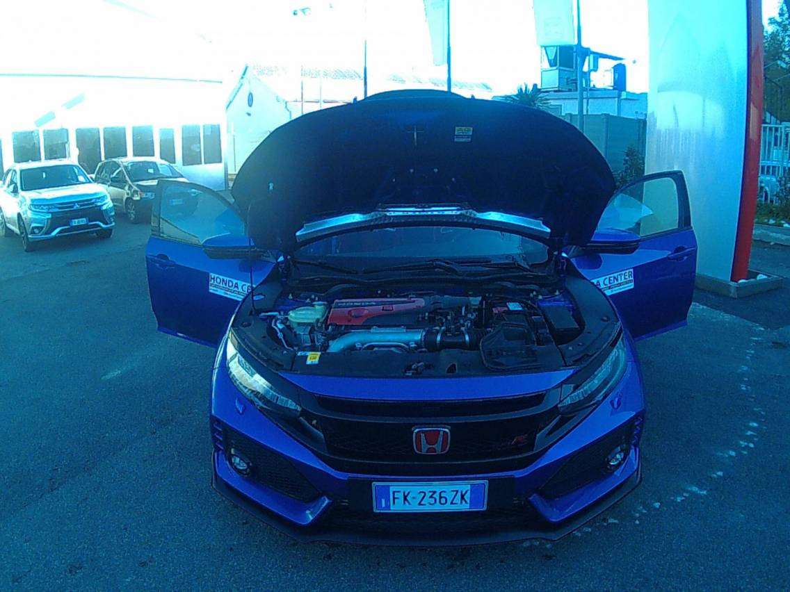 Honda | Civic Type R 2018, prestazioni e dinamica degne del suo stile! 8 2