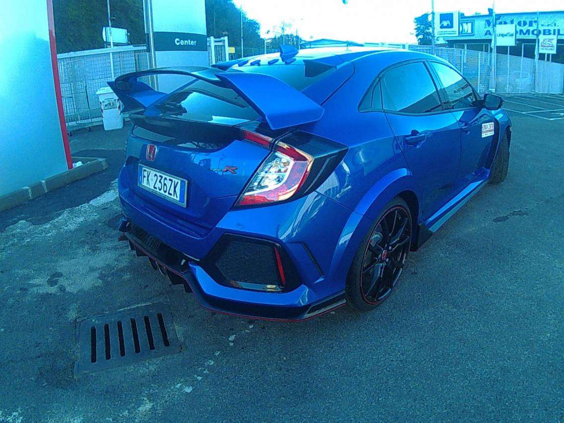 Honda | Civic Type R 2018, prestazioni e dinamica degne del suo stile! 14 20180118 104315