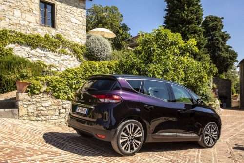renault scenic 1 3 tce 2018 6 e1534439426254