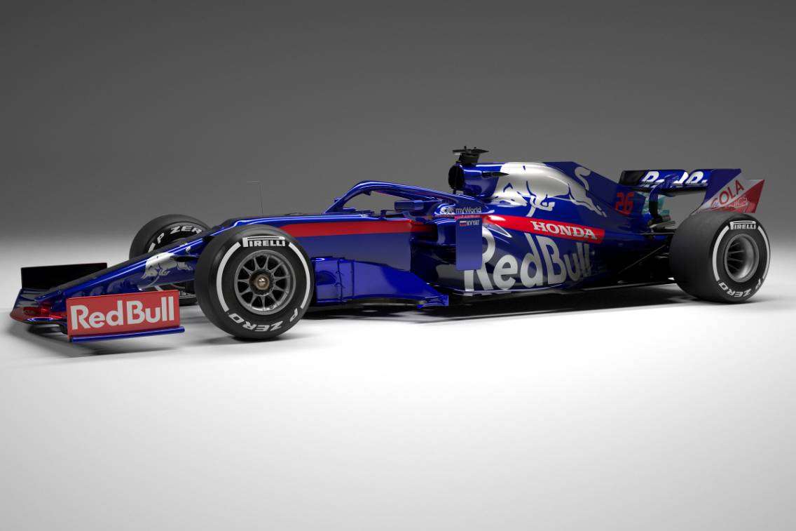 F1, presentata la Toro Rosso STR14 4 f8f8301b1a3417d94a070dffb79cdacc 4