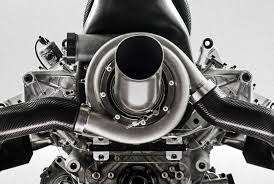 Prost, la F1 ha bisogno di meno tecnologia e più ingengo 3 images