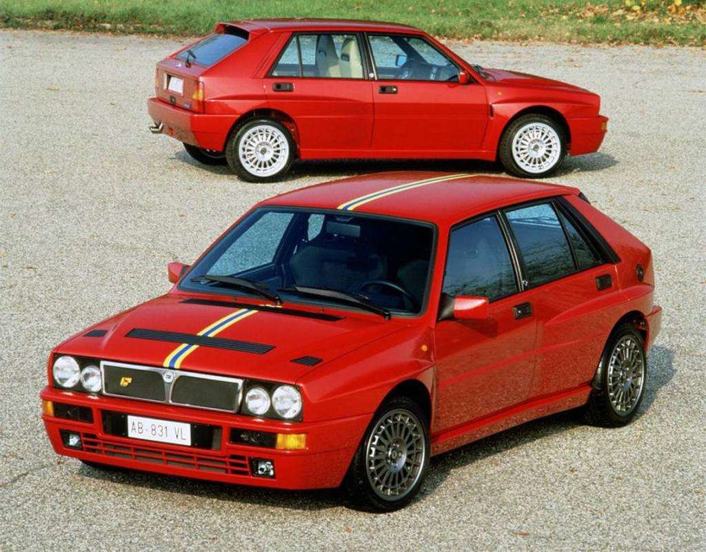 Lancia Delta Integrale, la migliore Hot Hatch di sempre? 8 LanciaDeltaHFIntegrale apertura
