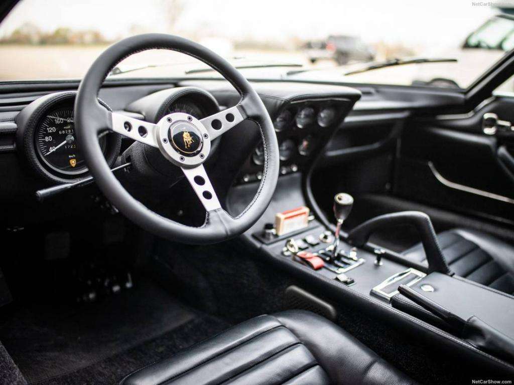 Autostoriche: Lamborghini Miura P400 13 Lamborghini Miura P400 S 1971 1600 09