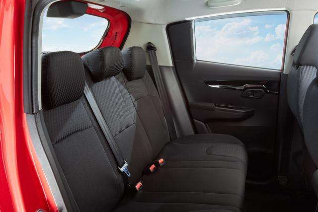 Test Drive: Mahindra KUV100 Nxt 1.2 Litri 87cv, linea piacevole, solida e ben accessoriata 5 small 40 1