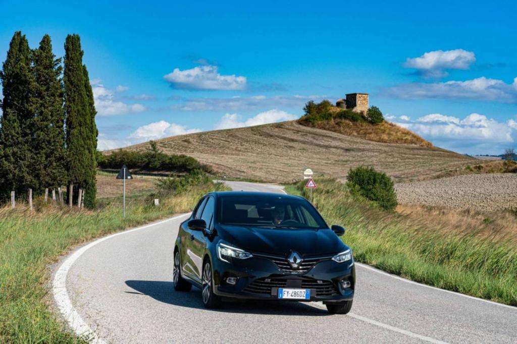 Test Drive: La gamma completa della Renault Clio V. Innovativa, connessa e dinamica 20 8 2