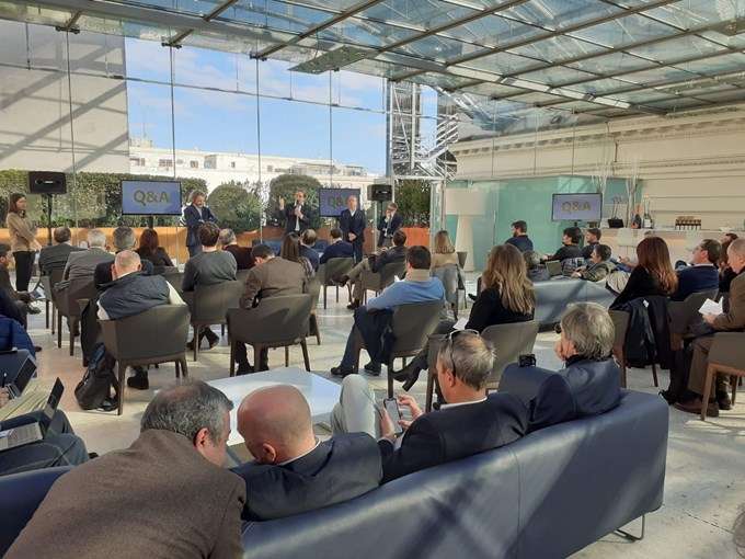RENAULT: RECORD DI VOLUMI PER IL MERCATO ITALIANO CON UNA QUOTA DEL 10,4% NEL 2019 7 8 52
