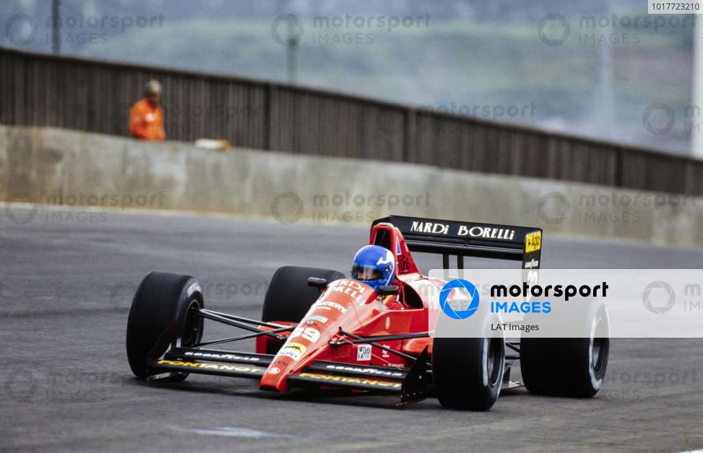 Le peggiori Formula 1 della storia: Life F190 23 1017723210 LAT 19900325 90BRA73