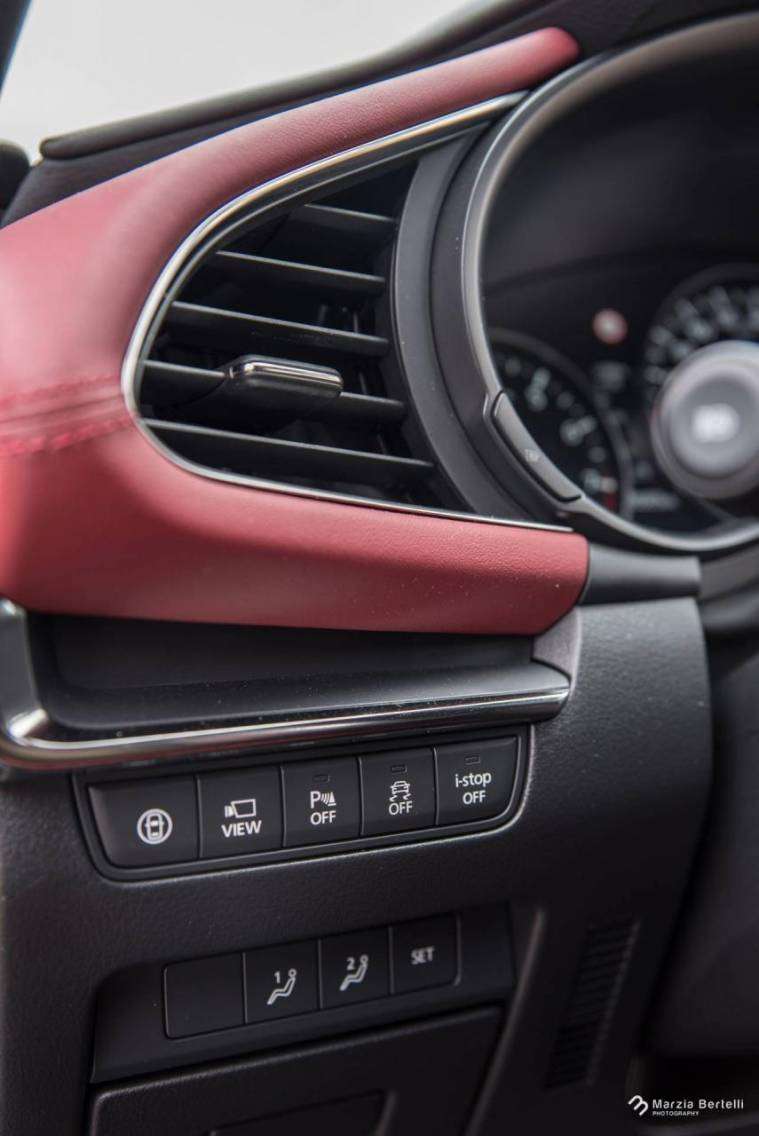 Test Drive: Mazda 3 Skyactiv-X Mild Hybrid 180cv Executive, tecnologica, bella da guidare 14 Mazda3 MarziaBertelli 19