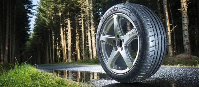 Pneumatici Estivi: I nostri consigli per categoria e prestazioni 15 michelin pilot sport 4 ps4 hero