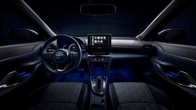 Toyota: Svelata la veste definitiva del nuovo SUV compatto Yaris Cross 12 small 46