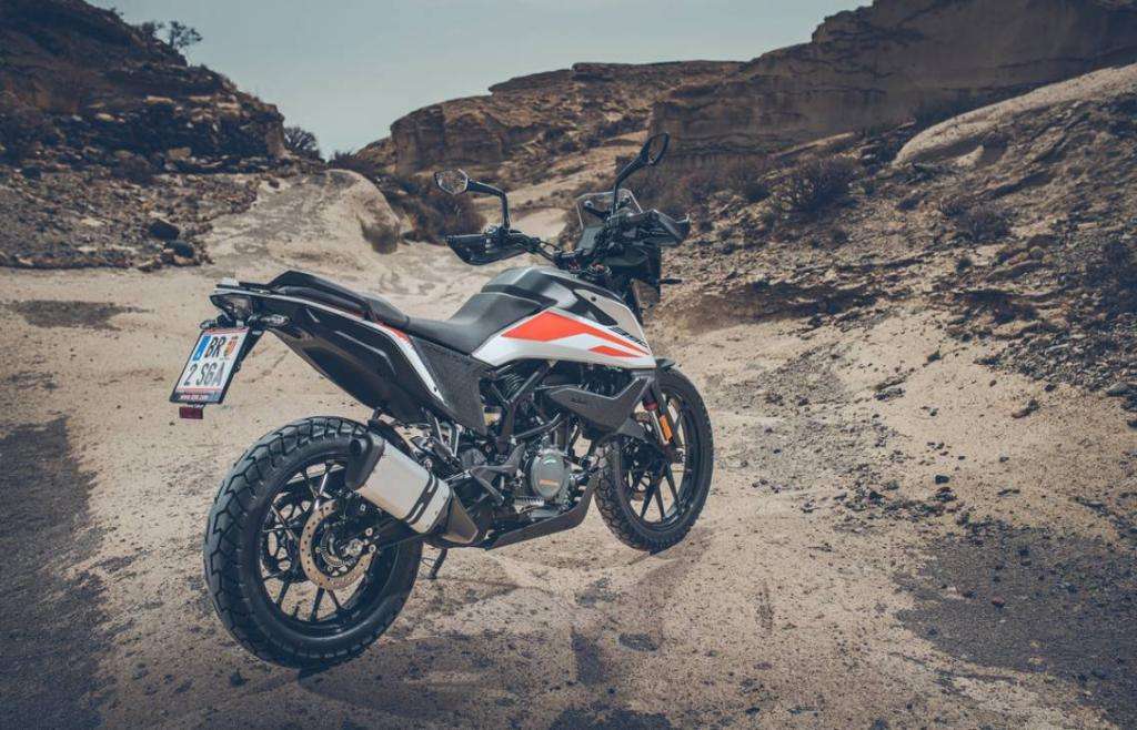 KTM 390 Adventure: una piccola grande compagna di avventure 7 338775 KTM 390 ADVENTURE Static 55
