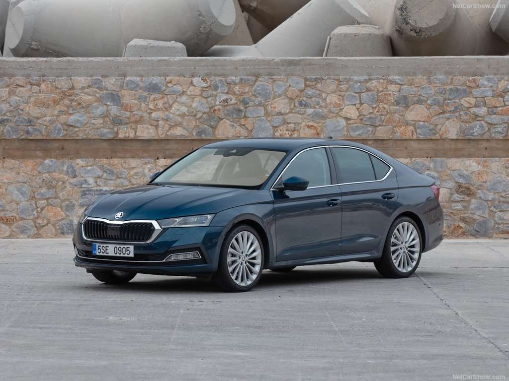 Skoda: Fermate anche le consegne della Nuova Octavia 3 Skoda Octavia 2020 1024 04