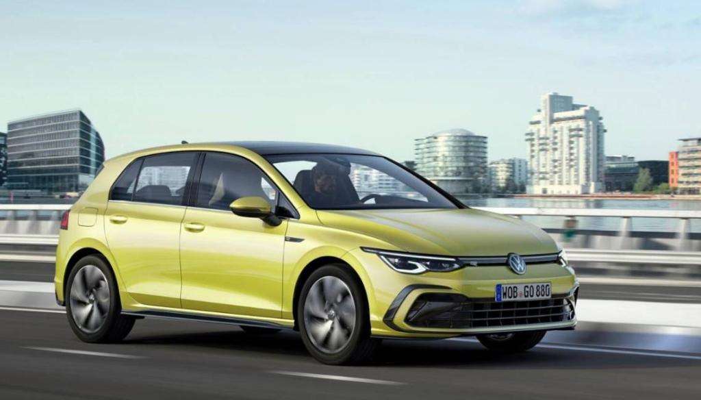 Volkswagen: Nuova Golf 8 anche con allestimento R-Line 9 mp 2