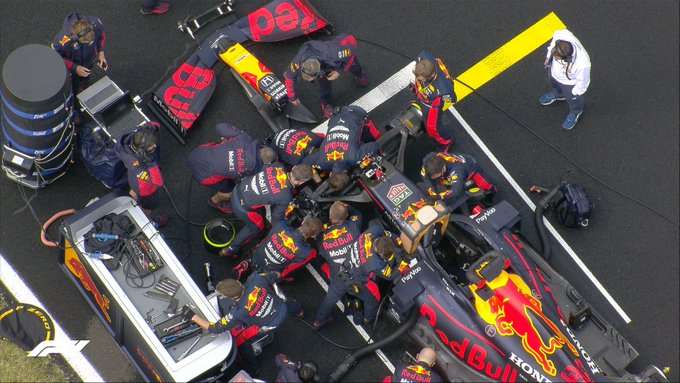 F1: I meccanici RedBull, le difficoltà tecniche di un intervento miracoloso 10 EdTBnwoWsAAsOJd