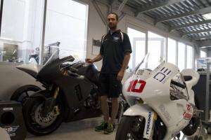 2B Garage: Moto, passione, velocità 3 NRC 2051