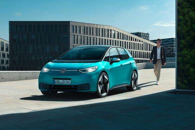Volkswagen: Al via gli ordini della ID.3, la compatta elettrica del colosso tedesco 12 small 2020 07 27T233127.969