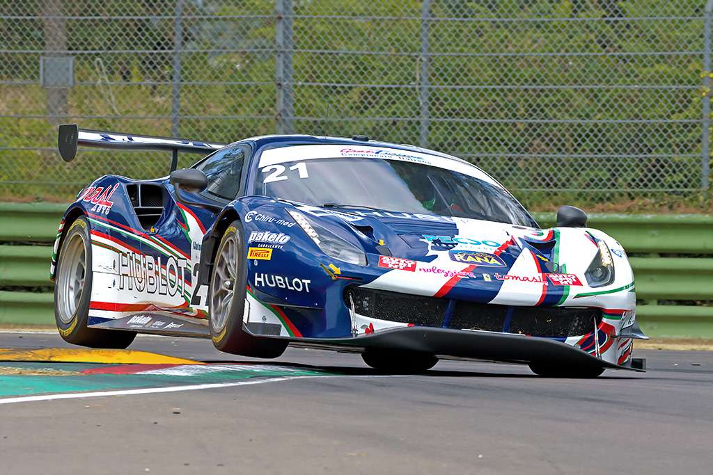 Campionato Italiano GT: il riassunto del weekend imolese 1 AND 0810 S.Mann M. CressoniI Af Corse