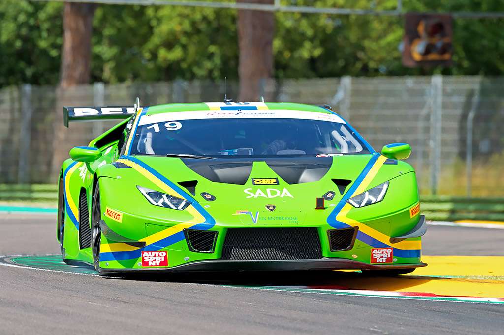 Campionato Italiano GT: il riassunto del weekend imolese 19 BEA 2209.jpg S. Aghakani R. Giammaria L.Pulcini Vincenzo Sospiri Racing