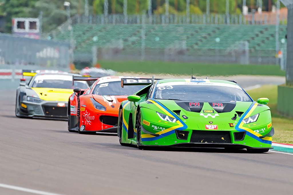 Campionato Italiano GT: il riassunto del weekend imolese 43 BEA 3434.jpg Gara Gt Endurance