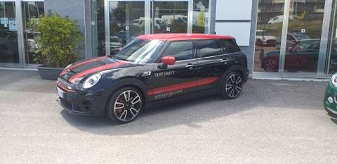 Test Drive: Mini Clubman JCW 306cv ALL4. Veloce, divertente come le sorelle 7 119964912 634734864081879 3266716485196954461 n