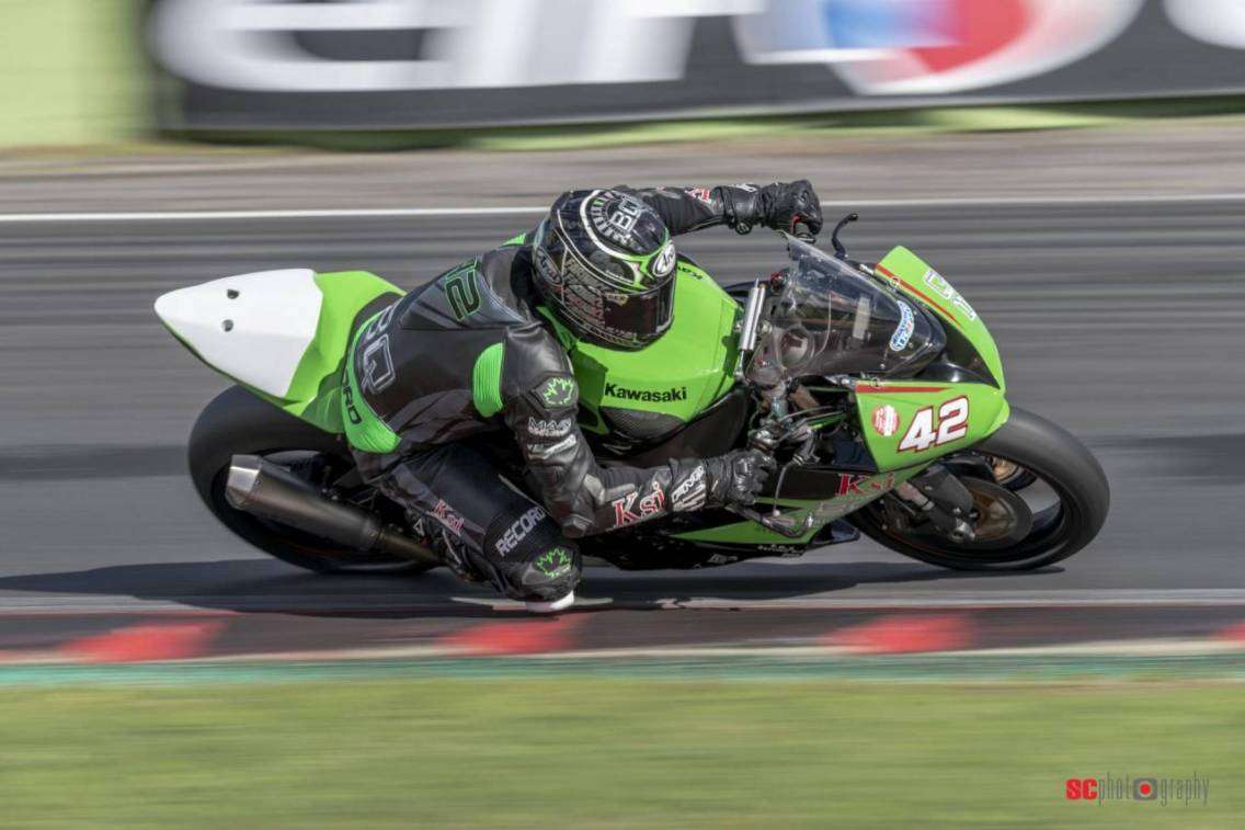ELF CIV. Lorenzo Savadori Campione SBK 2020 a Vallelunga 3 CHB 8914 firma
