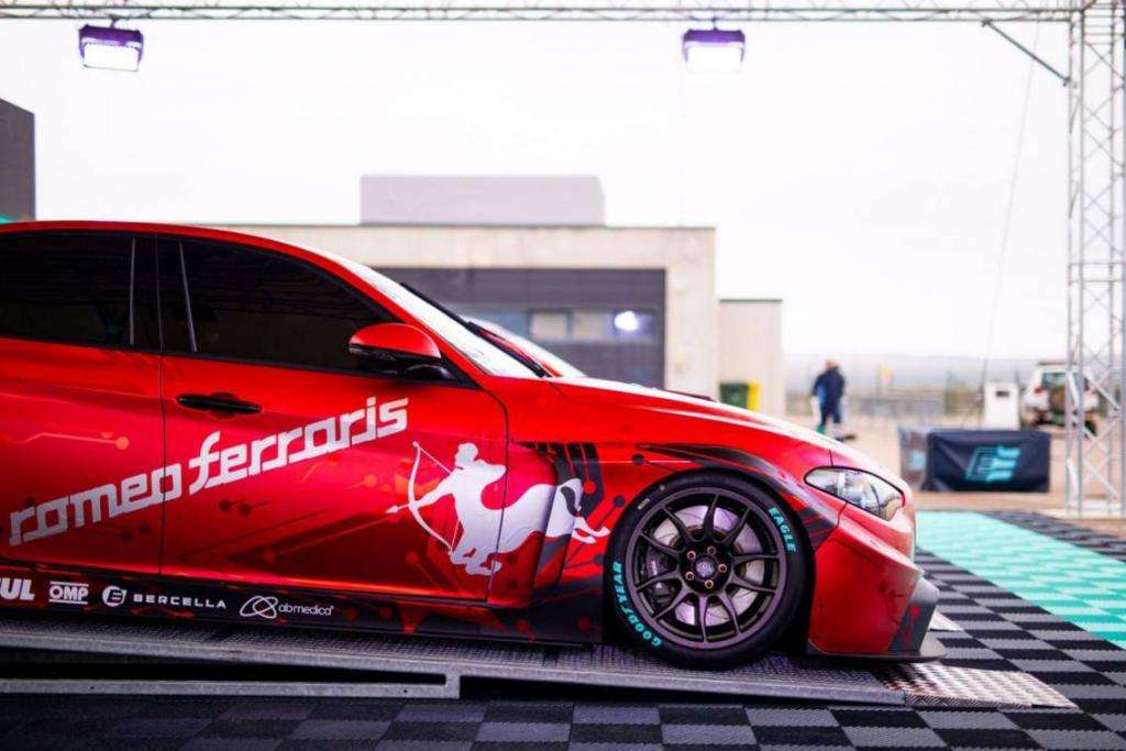PRESENTATA L'ALFA ROMEO GIULIA ETCR, LA BERLINA “FULL ELECTRIC” BY ROMEO FERRARIS DISEGNATA E PROGETTATA DA HEXATHRON RACING 3 Alfa Romeo Giulia ETCR 4