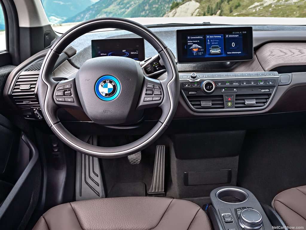 TEST DRIVE: BMW i3S 184cv, migliorano le prestazioni 3 BMW i3s 2018 1024 7f