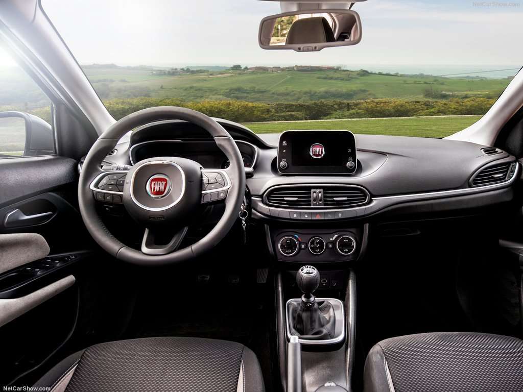 Guida All'usato: Fiat Tipo due volumi, solida e spaziosa 2 Fiat Tipo 5 door 2017 1024 1e