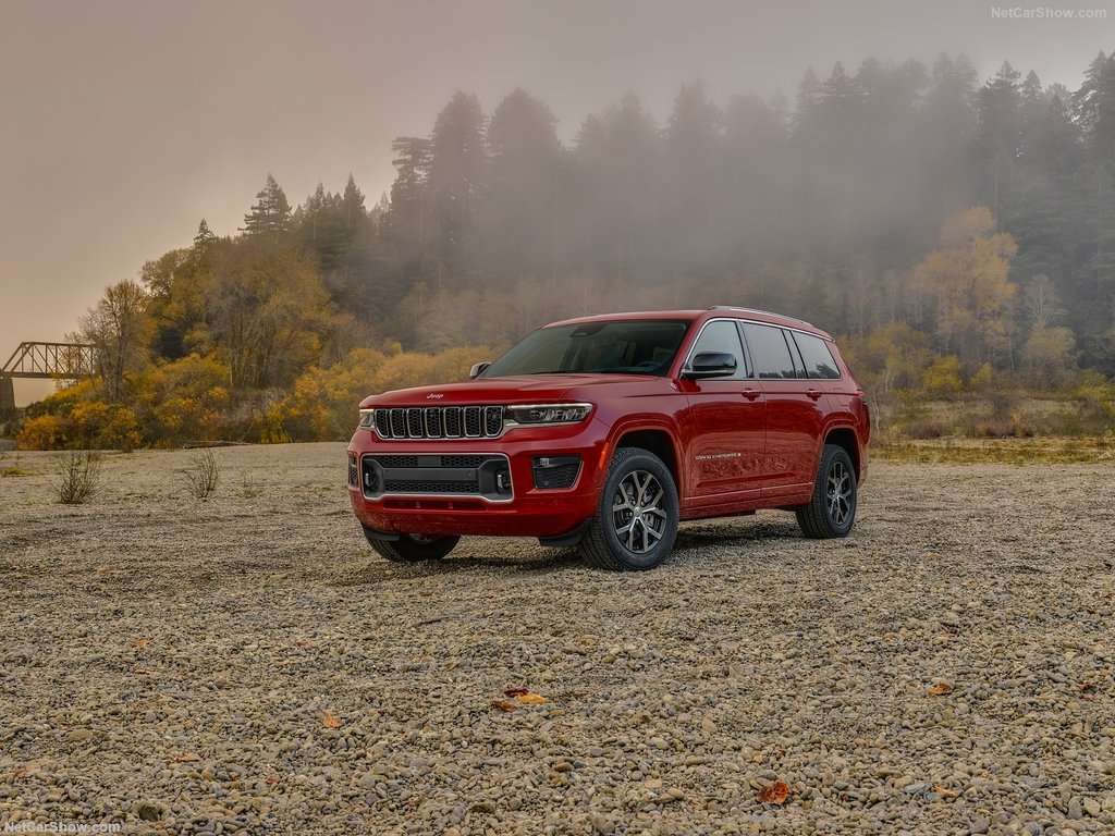 Jeep: Grand Cherokee L sette posti per il mercato USA in attesa della versione europea 5 Jeep Grand Cherokee L 2021 1024 11