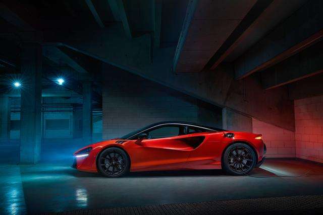 McLaren: Artura prestazioni da supercar autonomia di 30km in EV 4 small 4 1