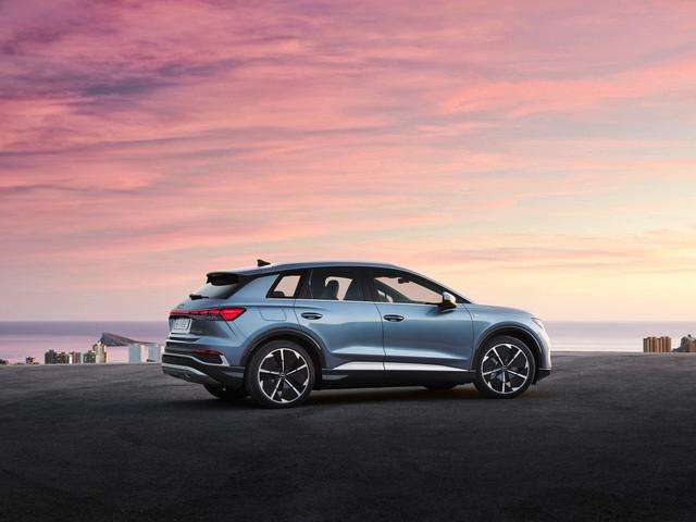 Audi: Q4 e Q4 Sportback E-Tron, nato elettrico 2 small 47
