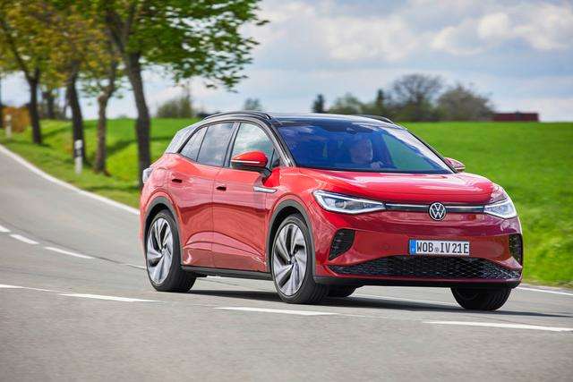 Volkswagen: ID.4 GTX, la SUV elettrica diventa sportiva. 2 small 2