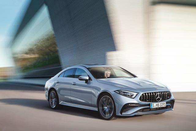 Mercedes-Benz: Si rinnova la coupè 4 porte CLS 1 small 78