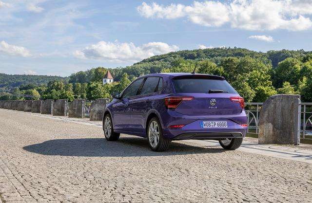 Volkswagen: Nuova Polo 1 small 10